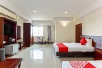 Collection O VResotel Hotels in Nonthaburi