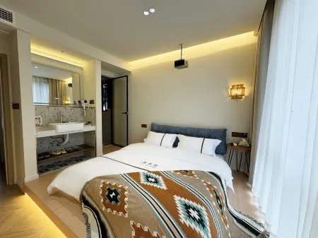 ya yuan Отели рядом с достопримечательностью «Yazhou Lounge Bridge»