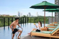 Ibis Styles Serpong BSD City - Pools