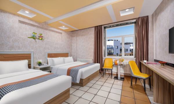 Ideal Holiday Hotel (Harbin Central Street)