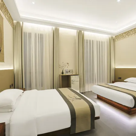 Yunyin Thermoceline Scenic Travel Cinema Homestay
