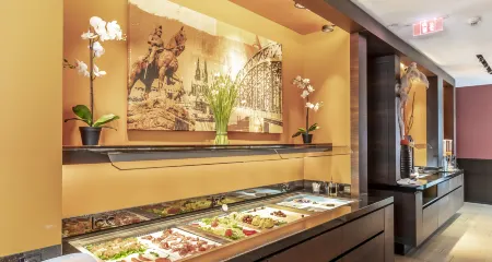 PLAZA INN Koln Pulheim Отели в г. Роммерскирхен