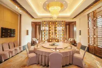 Huanxiu Resort & Spa Hotel