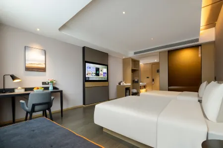 Zaozhuang High-speed Railway Station Atour X Hotel Отели рядом со станцией Zaozhuang Railway Station