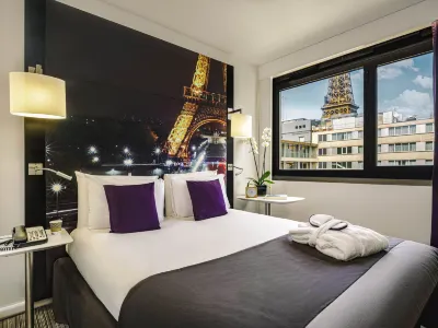Mercure Paris Centre Tour Eiffel Hotels near Eiffel Tower