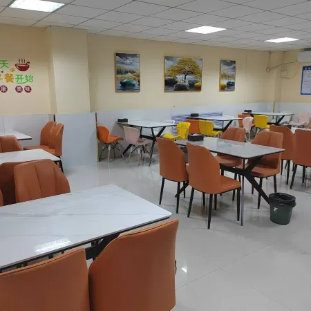 Jintaibai Boutique Hotel (Qingnian West Road)