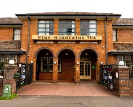 YHA Blue Mountains Katoomba Hotels in Katoomba