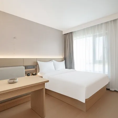 Geli Hotel Taizhou Xinghua Chang'an Middle Road Bazhiqiao Square Branch