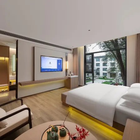 Chunzhiyue Hotel(Kaifeng Wansui Mountain Da Song Wuxia City Branch)