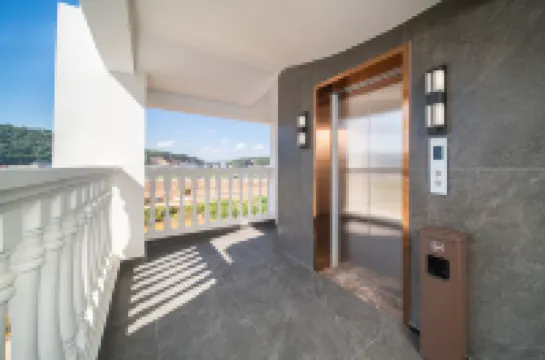 Yunzhu Hotel (Xishuangbanna Menghai) Hotels in Menghai