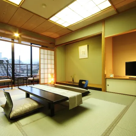 Sanin-Yumuraonsen Yuamu