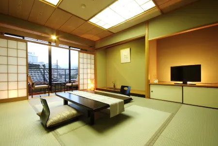 Sanin-Yumuraonsen Yuamu Отели в г. Синъонсен