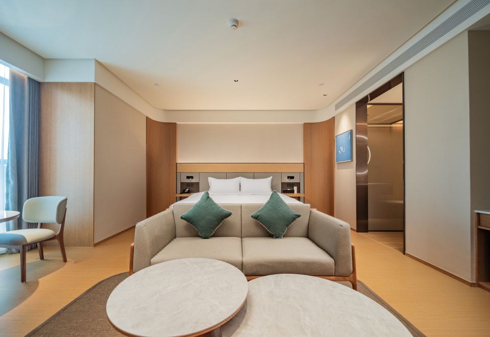 4. JI Hotel..