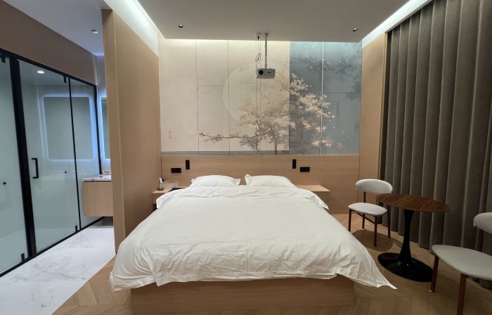 Yimeng Hotel (Queshan Wenbo Road Jianye City)