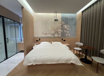 Yimeng Hotel (Queshan Wenbo Road Jianye City)