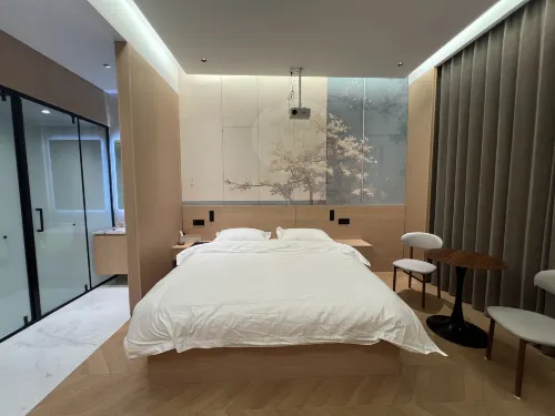 โรงแรมอี้เมิง (ถนนเหวินป๋อ เชวี่ยซาน เจี้ยนเย่)