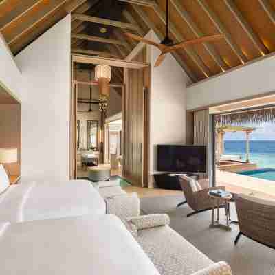 Waldorf Astoria Maldives Ithaafushi Rooms