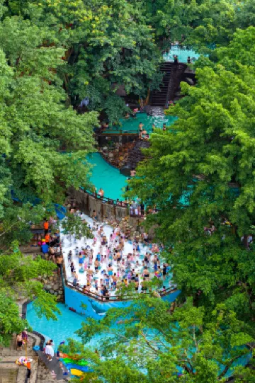 Emei Mountain Hot Spring Hotel Lingxiu hot spring Hoteles en 