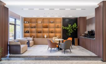 Overseas Hotel Hangzhou West Lake Songcheng Store