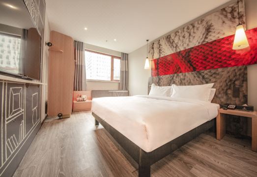 Ibis Hotel Hotel Overview