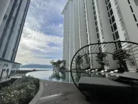 The Shore - by Shorever Amor - piscina