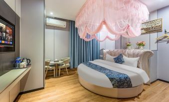Rongcheng Business Hotel