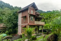 Sentosa Villa Hotels in Kota Lama Kiri