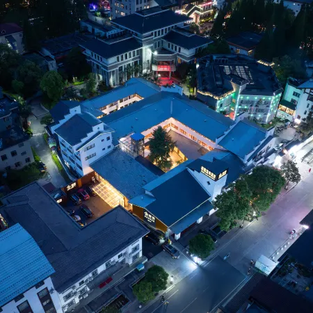 Yichun Qiyun Hot Spring Resort Hotel ( Wentang gujing Branch)