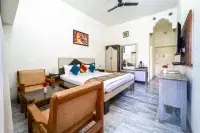 Hotel Chandrawati Palace Hotels in Abu Road