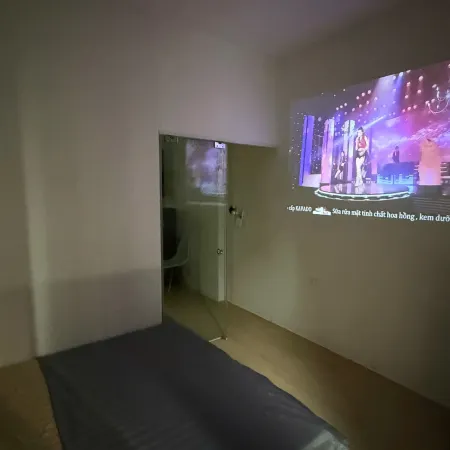 Era Apartment Chua Ha Отели рядом с достопримечательностью «Кау Гиай»