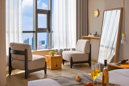 Westlake in Art Hotel Отели рядом с достопримечательностью «Caozhuang Park»