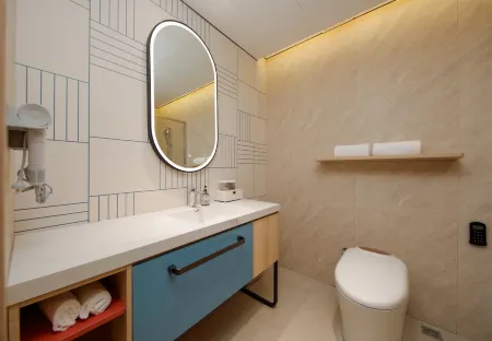 Homeinn Hotel (Zhenjiang Jurong Wuyue Plaza Railway Station)