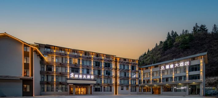Liquan Hotel Отели в г. Цзючжайгоу