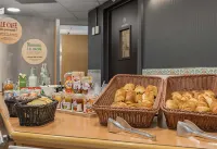 B&B Hotel Rouen Centre Rive Gauche - breakfast