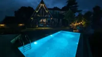 The Pipal Tree Mountain Villa Pokhara - Villas