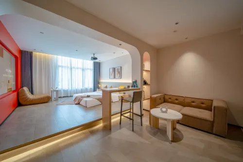 Lis Future Hotel (Huaining Dechen Times Square) - Wifi