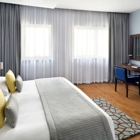 Movenpick Al Mamzar Отели рядом с достопримечательностью «Аль-Кусейс»