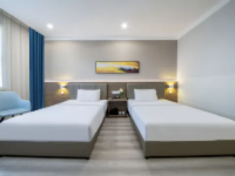 7Days Inn Hotel (Hanzhong Chenggu Shangmao Pedestrian Street) Hotels in Chenggu