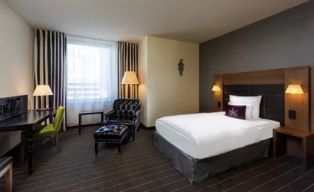 Mövenpick Hotel Stuttgart Airport
