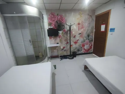 Pinghu fang yi hotel