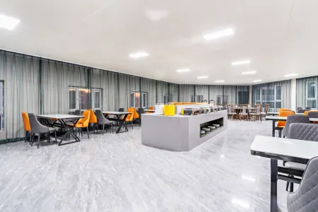 Fuyu Hotel Отели рядом с достопримечательностью «Народная больница в Авати»