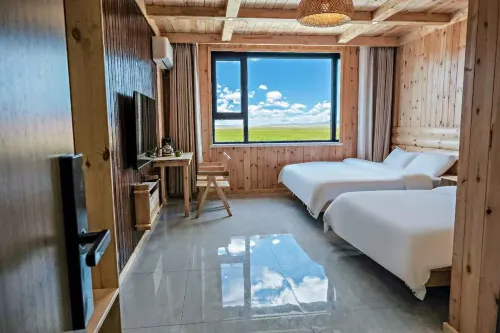 Juleqin Yurt Grassland Appointment Family Theme Resort Inn (Heishantou Downtown)