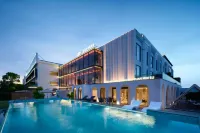 Renfan Fireworks view Sky Garden Hotel