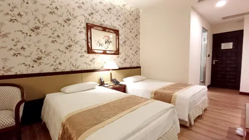 Hi-YES HOTEL TAOYUAN فنادق في تاو يوان