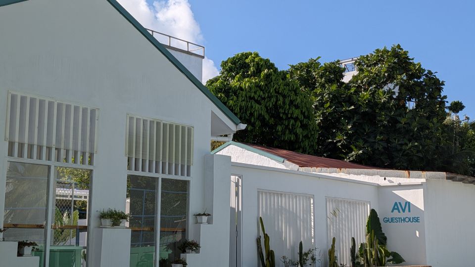Avi Guesthouse