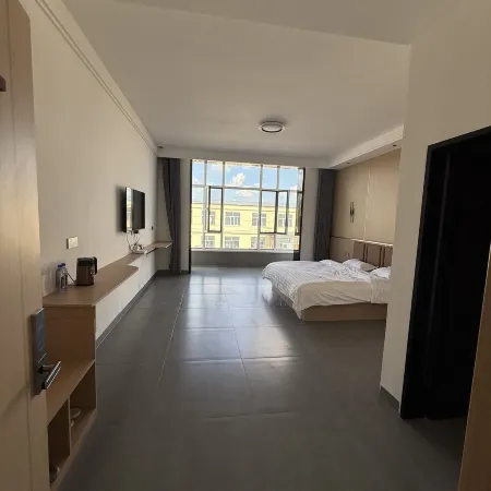 Yuheng Business Hotel