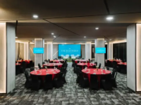 The Southern Hotel Surabaya Hotels in Wonocolo