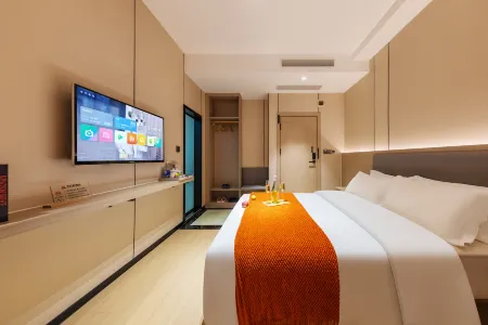 Liupanshui Dahongshan Hotel DAHONGSHANHOTEL (Shuicheng Ancient Town) Отели рядом с достопримечательностью «Bijiashan Park»