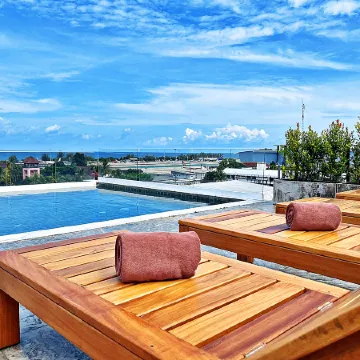 The Sixteenth Naiyang Beach Hotel - Free Schedule Airport Shuttle Отели рядом с достопримечательностью «Пляж Май Кхао»