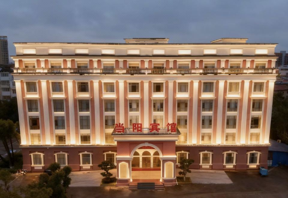 hotel overview picture